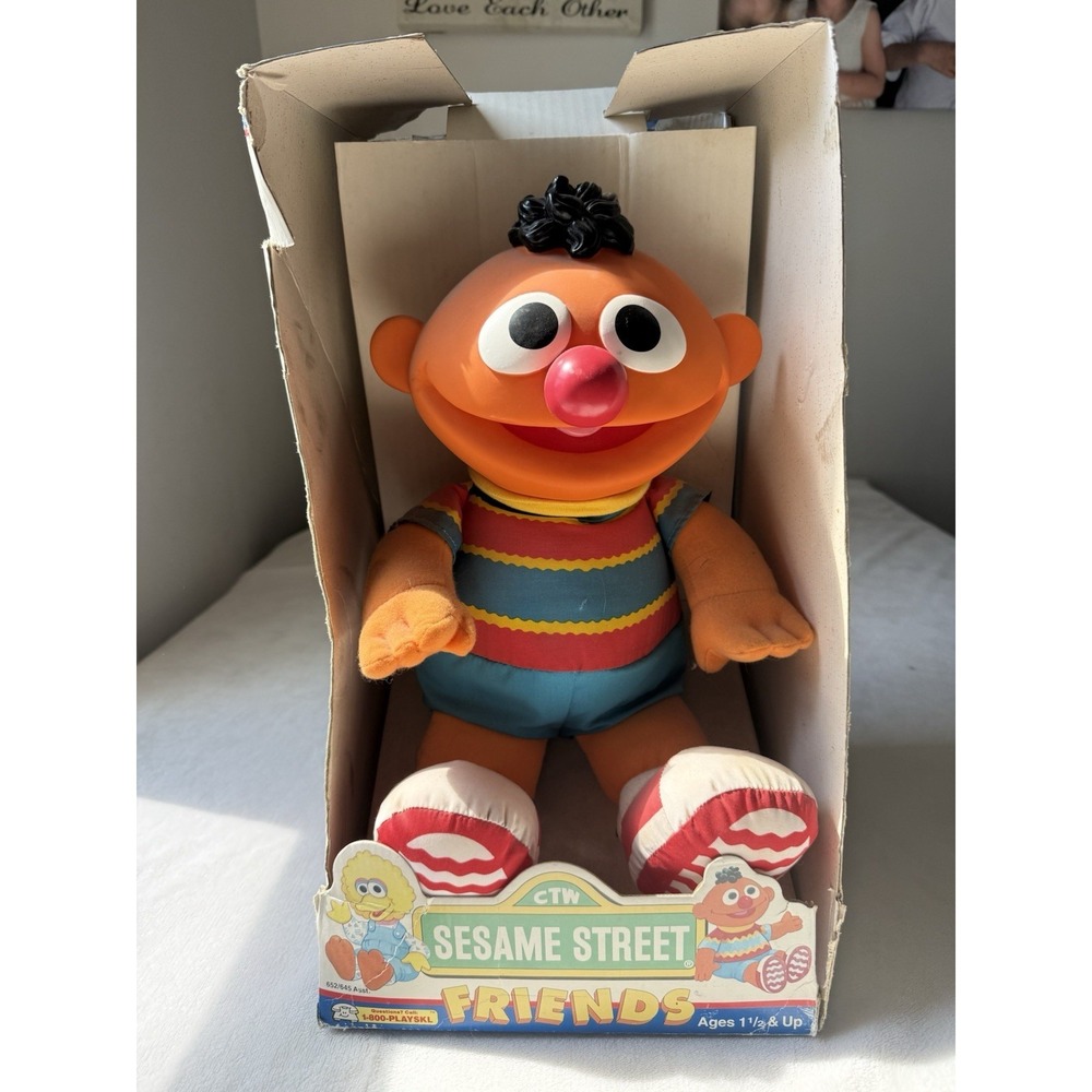 NIB Vtg Playskool Ernie Plush‎ W Rubber Head 1992 Sesame Street RARE IN BOX